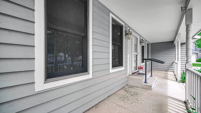 947 Sandpiper Drive, Chesterton, IN 46304