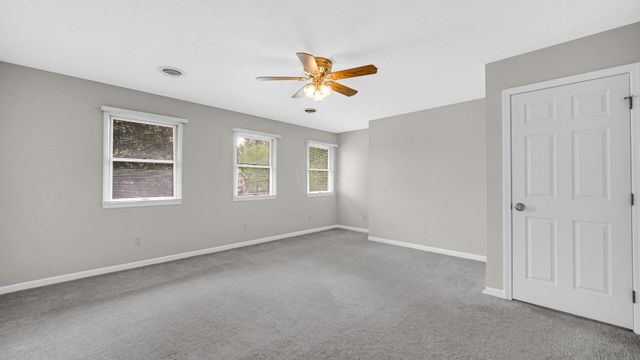947 Sandpiper Drive, Chesterton, IN 46304