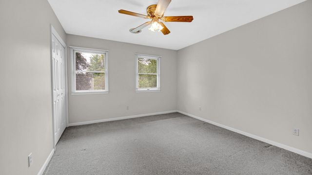 947 Sandpiper Drive, Chesterton, IN 46304