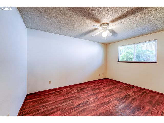 1401 Se 130TH Ave, Portland, OR 97233