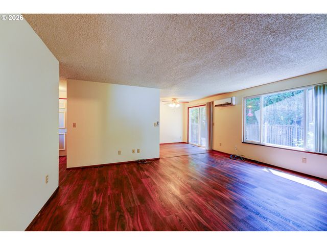 1401 Se 130TH Ave, Portland, OR 97233