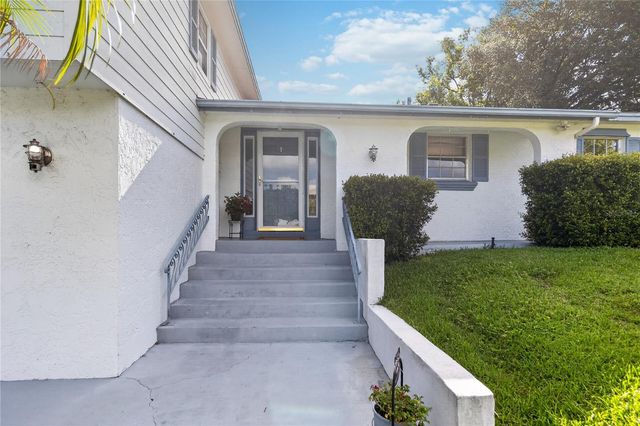 656 LITTLE WEKIVA ROAD, Altamonte Springs, FL 32714