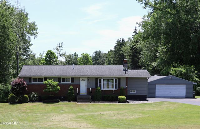464 Grooms Road, Clifton Park, NY 12065