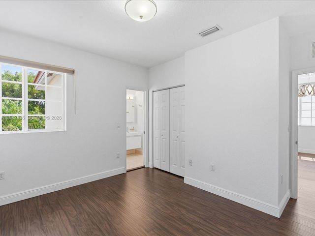 11274 NW 43rd Terrace, Doral, FL 33178