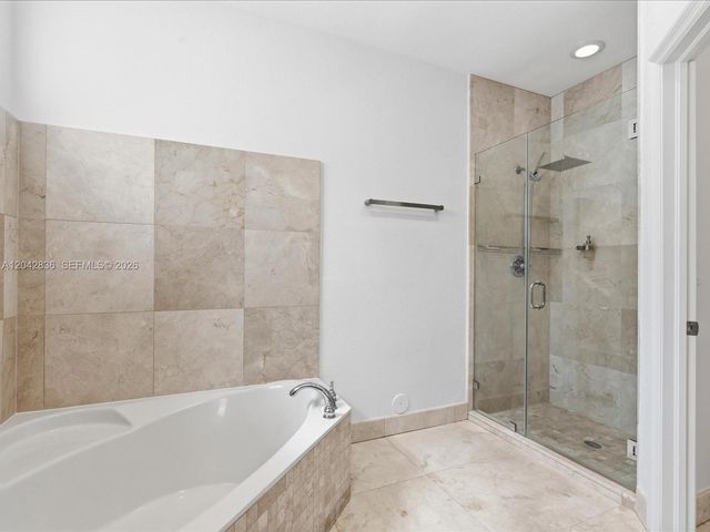 11274 NW 43rd Terrace, Doral, FL 33178
