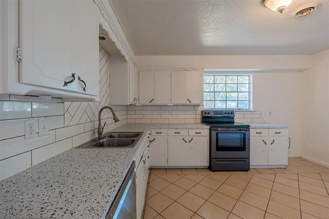 304 S Fourth Street, Noble, OK 73068