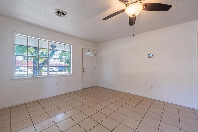 304 S Fourth Street, Noble, OK 73068