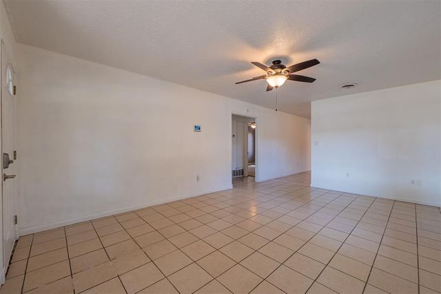 304 S Fourth Street, Noble, OK 73068