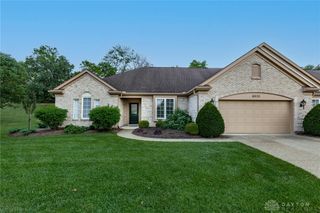 6830 Lorien Woods Drive, Miamisburg, OH 45459