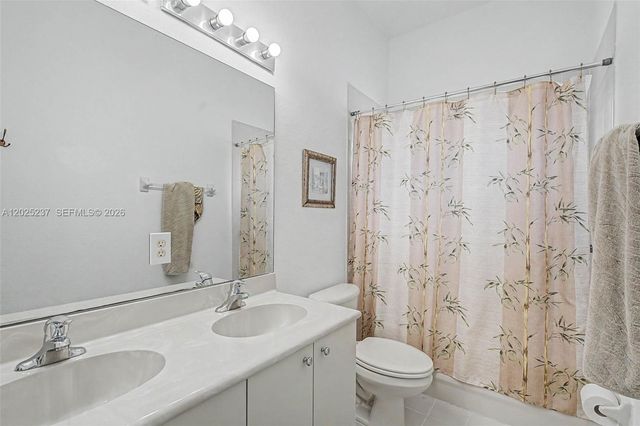 1551 SW 154th Ct, Miami, FL 33194