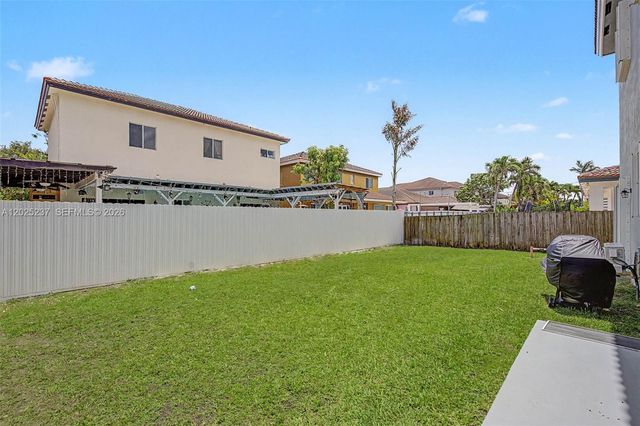 1551 SW 154th Ct, Miami, FL 33194