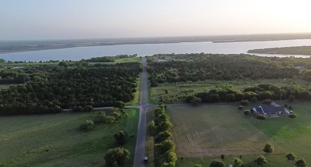 TBD Lakeview Drive, Ennis, TX 75119