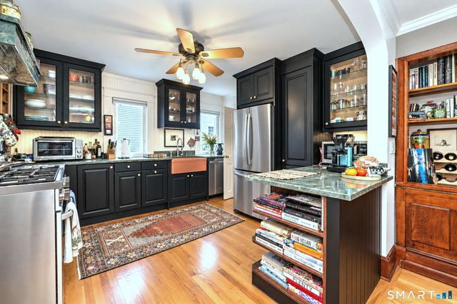 68 Hillside Avenue, Milford, CT 06460