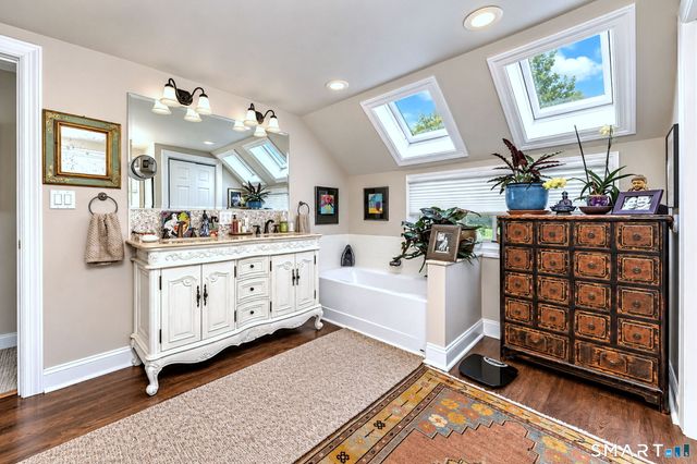 68 Hillside Avenue, Milford, CT 06460