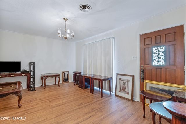 165 Radcliffe Drive, Lafayette, LA 70501