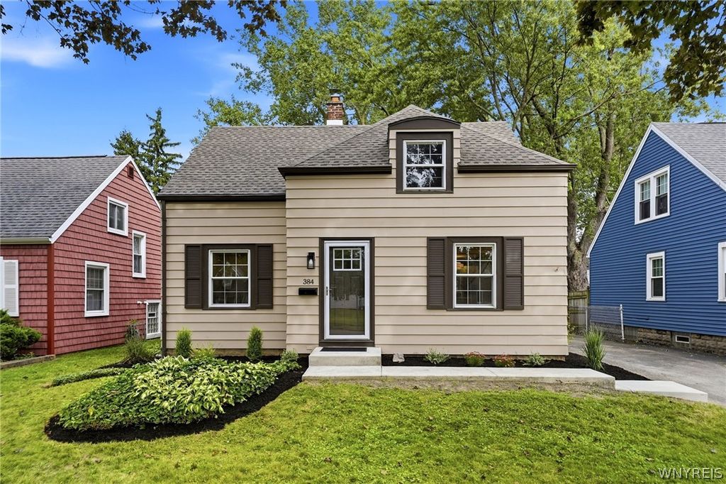 384 Huxley Drive, Amherst, NY 14225