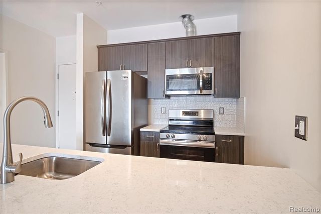 503 Horton Street 202, Detroit, MI 48202