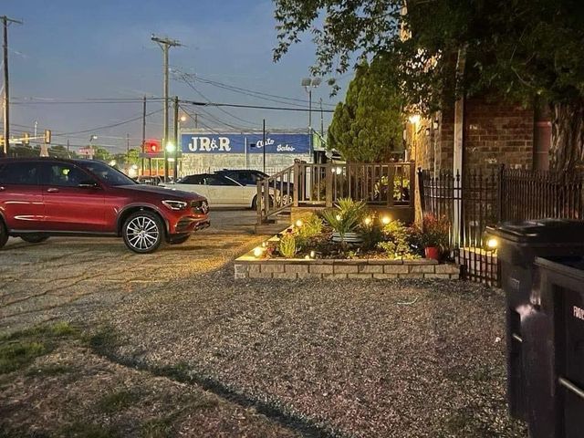 2344 CHANDLER, Fort Worth, TX 76111