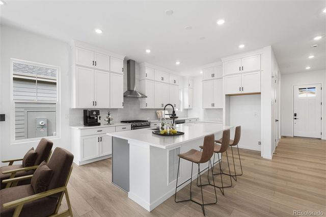 11112 Amber Light Circle, Littleton, CO 80125