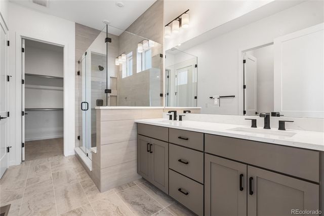 11112 Amber Light Circle, Littleton, CO 80125