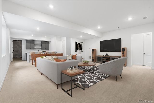 11112 Amber Light Circle, Littleton, CO 80125