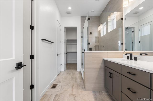 11112 Amber Light Circle, Littleton, CO 80125