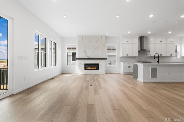 11112 Amber Light Circle, Littleton, CO 80125