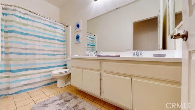 13525 Evanston Street, Victorville, CA 92392