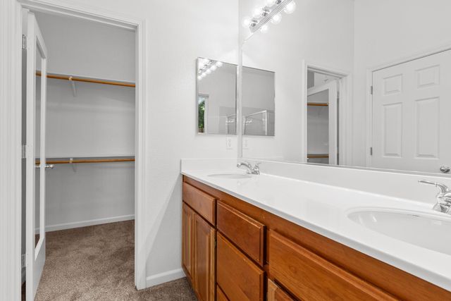 15 Jorgi Ct, Sacramento, CA 95833