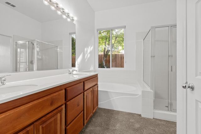 15 Jorgi Ct, Sacramento, CA 95833