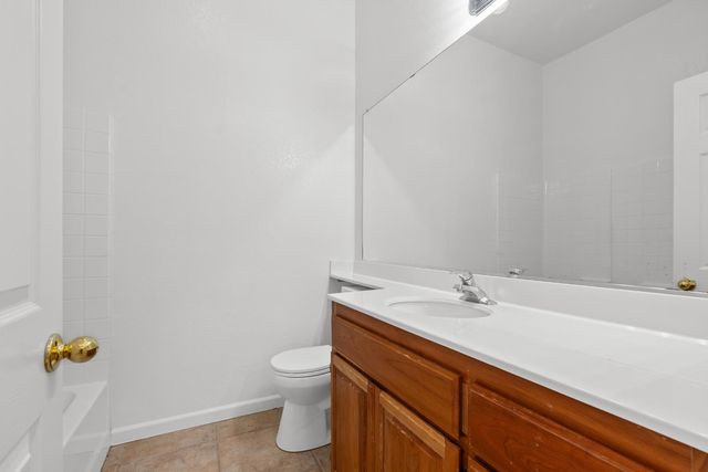 15 Jorgi Ct, Sacramento, CA 95833