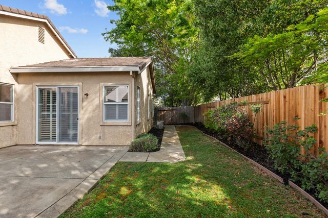 15 Jorgi Ct, Sacramento, CA 95833