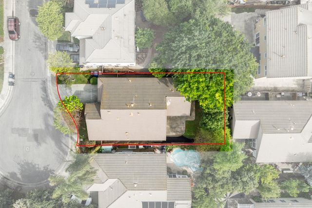 15 Jorgi Ct, Sacramento, CA 95833