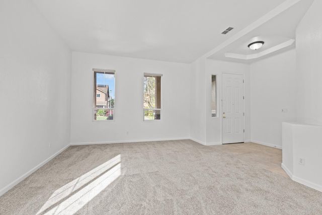 15 Jorgi Ct, Sacramento, CA 95833