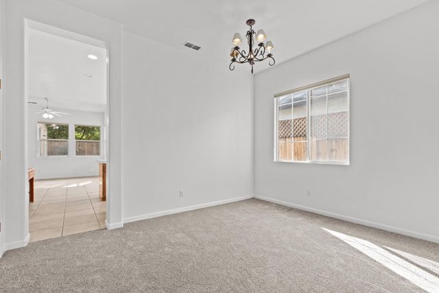 15 Jorgi Ct, Sacramento, CA 95833