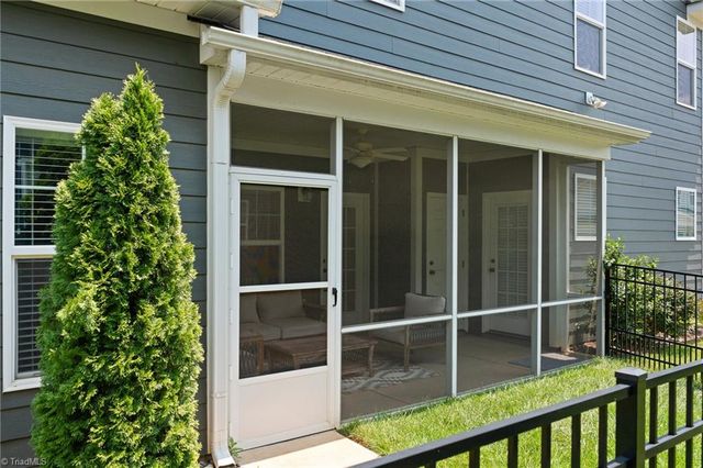 1744 Eastover Drive, Kernersville, NC 27284