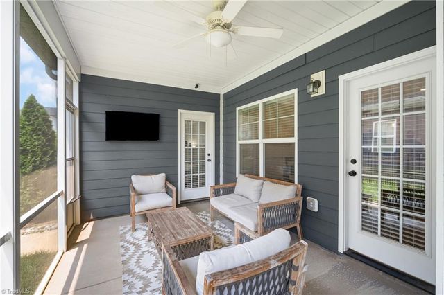 1744 Eastover Drive, Kernersville, NC 27284