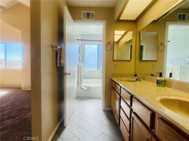 37763 52nd East, Palmdale, CA 93552