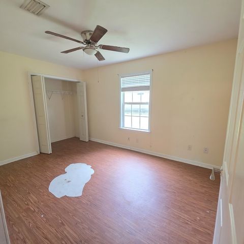 101 Henry Ashley Dr., Ashford, AL 36312