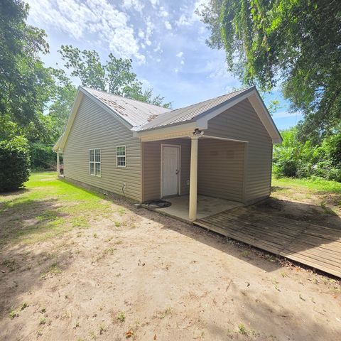 101 Henry Ashley Dr., Ashford, AL 36312