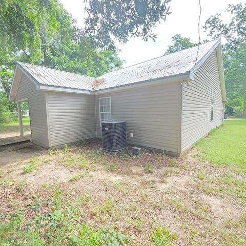 101 Henry Ashley Dr., Ashford, AL 36312