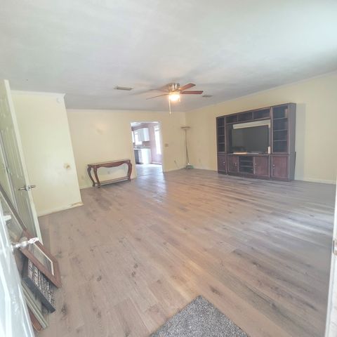 101 Henry Ashley Dr., Ashford, AL 36312
