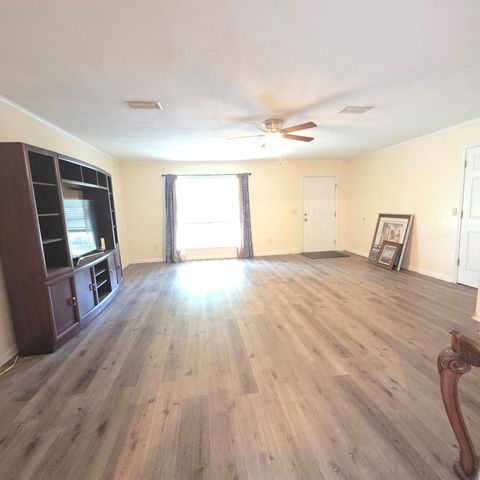 101 Henry Ashley Dr., Ashford, AL 36312