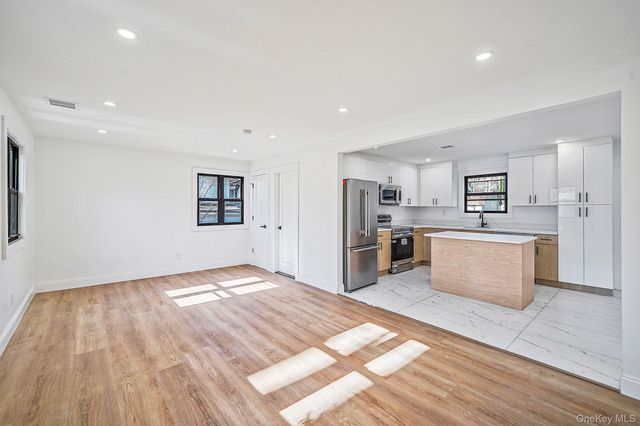 426 Lucerne Avenue, Shirley, NY 11967