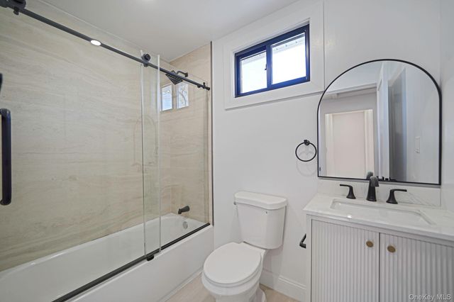 426 Lucerne Avenue, Shirley, NY 11967