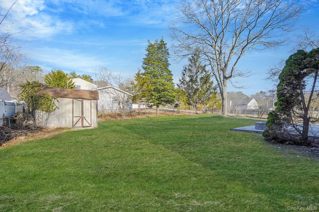 426 Lucerne Avenue, Shirley, NY 11967