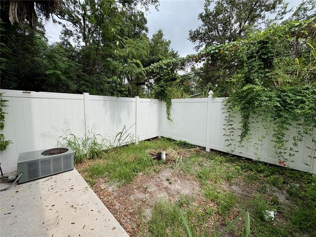 408 57TH AVENUE DRIVE E A, Bradenton, FL 34203