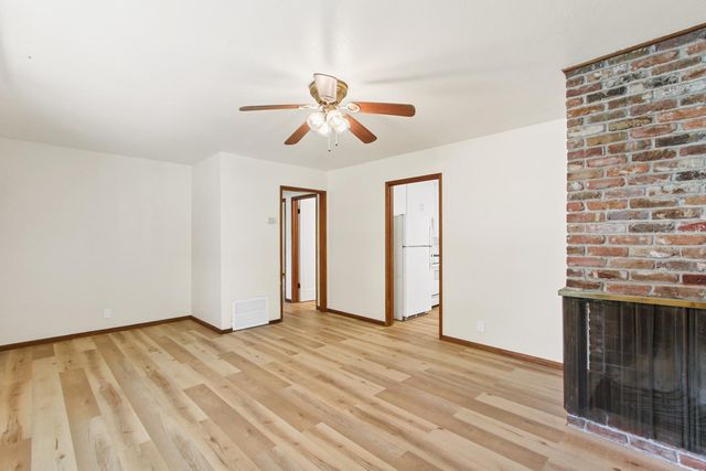 2705 Clover Ln, Sacramento, CA 95821