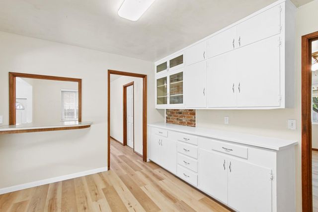 2705 Clover Ln, Sacramento, CA 95821