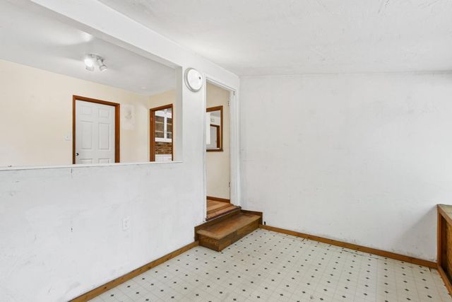 2705 Clover Ln, Sacramento, CA 95821